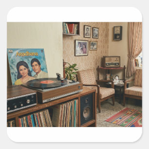 Vintage indische Nostalgie: Retro-Wohnzimmer der 1 Quadratischer Aufkleber