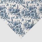 Vintage Inspired Blue & White Floral Toile Seidenpapier (Detail)