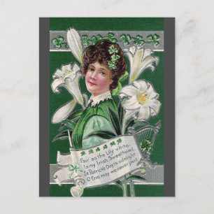 Vintage irische Dame am Lilies St Patrick's Day Postkarte