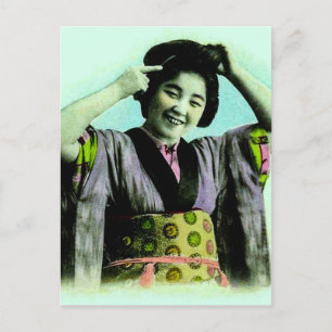 Vintage-Japanische Geisha beim Richten ihrer Haare Postkarte