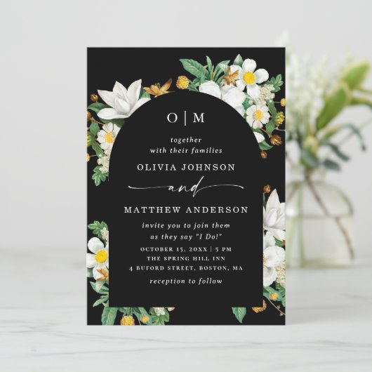 Vintage Kamelie. Schwarzer Bogen Einladung (Stehend Vorderseite)