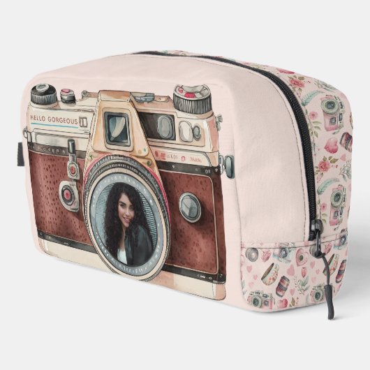 Vintage Kamera mit Foto Waschbeutel (Rechte Ecke)