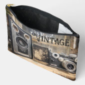 Vintage Kameras mit Vintagem Druck Zubehörtasche (Offen)