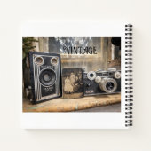 Vintage Kameras und Vintage Drucke Notizblock (Rückseite)