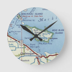 Vintage Karte von Mackinac Runde Wanduhr