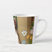 Vintage Katze-Illustration mit Frühlingsblumen Milchtasse (Rechts)