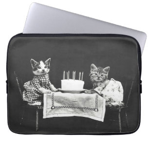 Vintage Katzen auf einer Geburtstagsparty Laptopschutzhülle