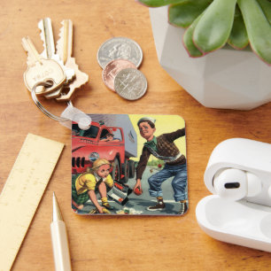 Vintage Kinder, Jungen-Sicherheitsdienst hilft Mäd Schlüsselanhänger