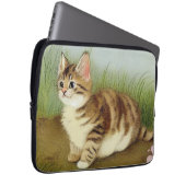 Vintage Kitten Illustration mit Blume Laptopschutzhülle (Vorne Rechts)