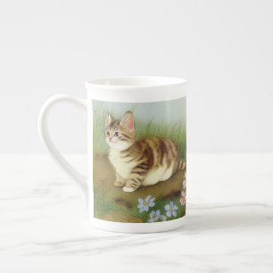 Vintage Kitten Illustration mit Blume Porzellantasse