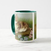Vintage Kitten Illustration mit Blume Tasse (Vorderseite Links)