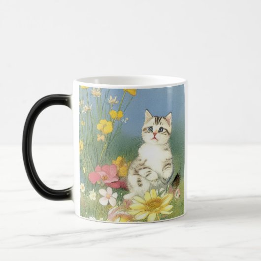 Vintage Kitten Illustration mit gelben Blumen Verwandlungstasse (Links)