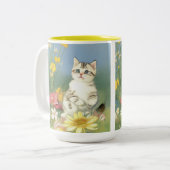 Vintage Kitten Illustration mit gelben Blumen Zweifarbige Tasse (Vorderseite Links)