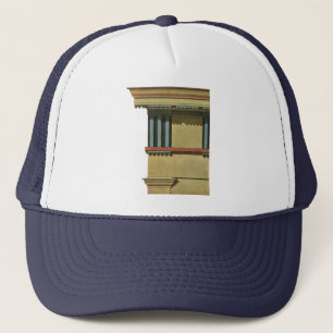 Vintage klassische Architektur, Tempelgebälk Truckerkappe