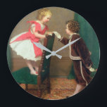 Vintage klassische Malerei mit Viktorianischen Kin Große Wanduhr<br><div class="desc">Niedlich und klassisch sind die Worte, die einem einfallen, wenn man sich dieses wunderschöne Bild eines Jungen anschaut, der ein kleines Mädchen in der Hand hält, während er kurz davor ist, ihr eine Blume zu geben. Diese schöne Szene übersetzt sich perfekt in Mode und Wohngestaltung. Das ideale Geschenk für jeden...</div>