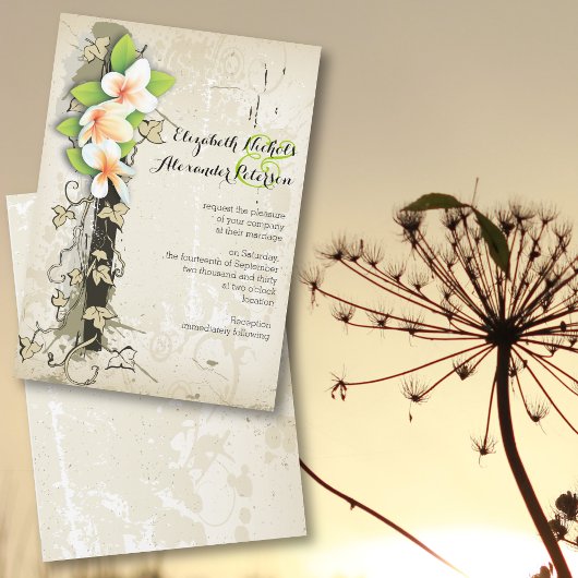 Vintage Klempnerei und Efeu-Hochzeit in Beige Einladung