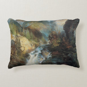 Vintage-Landschaft Wasserfall in den Bergen von Mo Dekokissen
