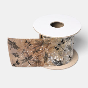 Vintage Libellen-Entomologie-Muster mit distressed Satinband