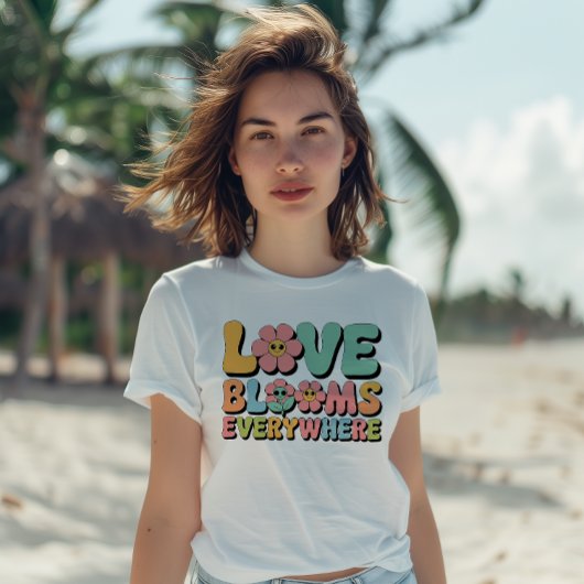 Vintage Liebe blüht T-Shirt