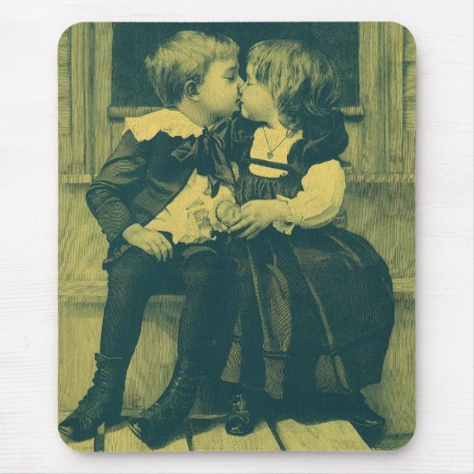 Vintage Liebe und romanisches Foto, Kinder Kiss Mousepad (Vorne)