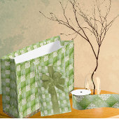 Vintage Look Green Yellow Ecru Patchwork  Geschenkanhänger