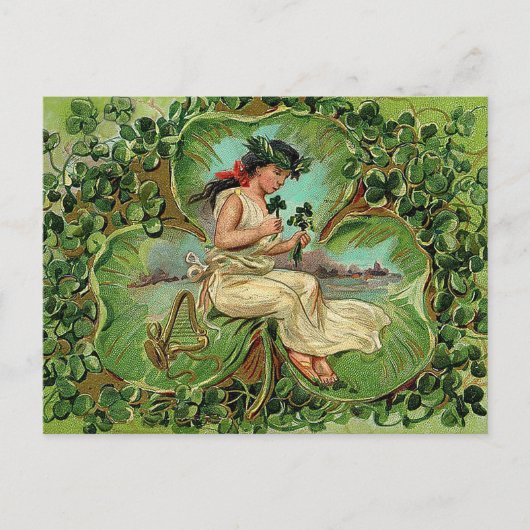Vintage Mädchen mit Shamrocks Postkarte (Vorderseite)