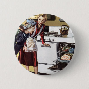Vintage Mama in der Küche Kochen und Osterbrunnen Button