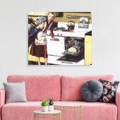 Vintage Mama in der Küche Kochen und Osterbrunnen Leinwanddruck (Insitu (Wohnzimmer))