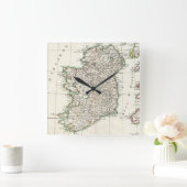 Vintage Map of Ireland (1771) Quadratische Wanduhr (Zuhause)