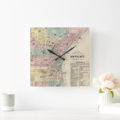 Vintage Map of Milwaukee Wisconsin (1878) Quadratische Wanduhr (Zuhause)