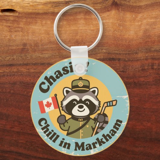 Vintage Markham Ontario Relaxing Raccoon Schlüsselanhänger (Rückseite)