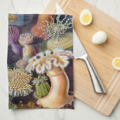 Vintage Meeresanemonen, Actiniae von Ernst Haeckel Geschirrtuch (Viertel Falte)