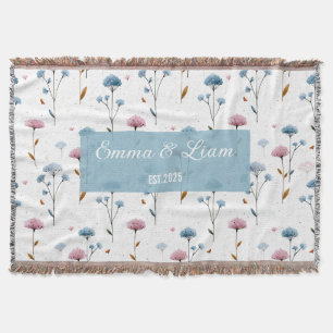 Vintage Minimal Blau und Rosa Floral Personalisier Decke