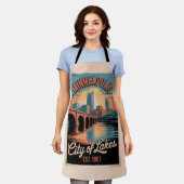 Vintage Minneapolis Minnesota Retro Travel Poster  Schürze (Getragen)