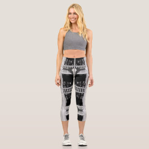 Vintage Monaco-Fürstenfamilie im Palast Balkon Capri Leggings