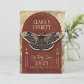 Vintage Moth Wedding Invitation with Rustic Arch Einladung (Stehend Vorderseite)