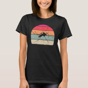 Vintage Mücke Retro Mücke Silhouette Tier  T-Shirt