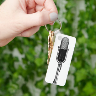 Vintage Musik, altmodisches Retro-Mikrofon Schlüsselanhänger