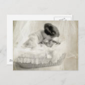 Vintage Mutter küsst Baby in Bassinet Postkarte (Vorne/Hinten)