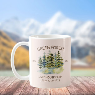 Vintage nebliger grüner Wald Wasserfarben-Cabin Lo Kaffeetasse