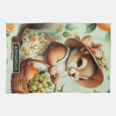 Vintage Niedliche Eichhörnchenmalerei Geschirrtuch (Horizontal)