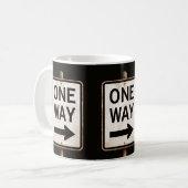 Vintage ONE WAY rusty street sign Kaffeetasse (Vorderseite Links)