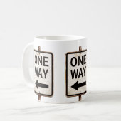 Vintage ONE WAY rusty street sign Kaffeetasse (Vorderseite Links)