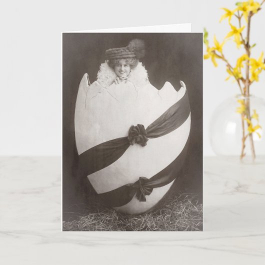 Vintage Ostereierdame Karte (Gelbe Blume)