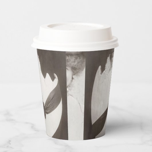 Vintage Ostereierdame Pappbecher (Links)