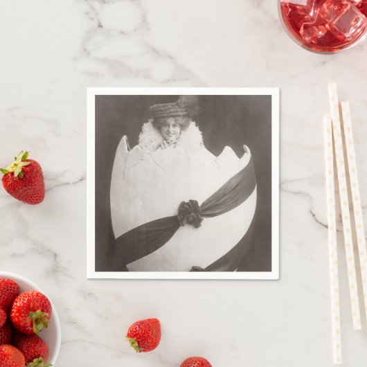 Vintage Ostereierdame Serviette (Beispiel)