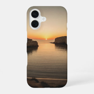 Vintage-Ozeanbucht bei untergehender Sonne iPhone 16 Hülle