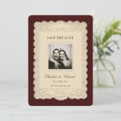 Vintage Paper Lace Burgundy Save the Date Einladung (Stehend Vorderseite)