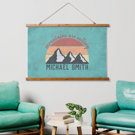 Vintage Pastellberge nennen Monogramm Wandteppich Mit Holzrahmen (Wohnzimmer)