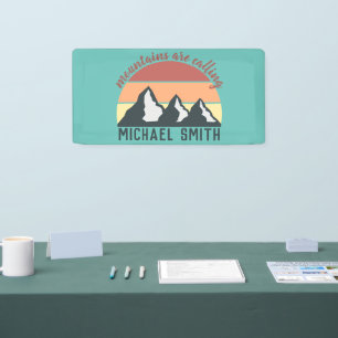 Vintage-Pastellberge rufen Monogramm-Himmel Banner